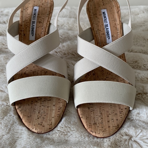 Manolo Blahnik Strappy Sandals.NWT. Size 38 1/2. Beige. Cork Detail. 3 1/2” Heel - Picture 8 of 10